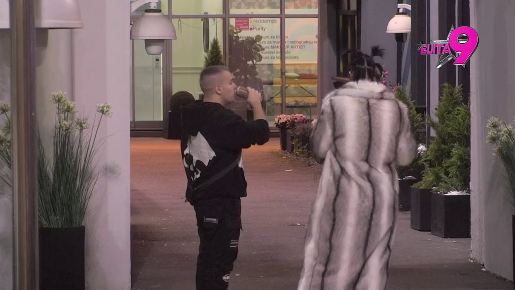 Polako opušta jezik: Dači pukao film i krenuo da raskrinkava Teodoru i Đukića, Bebici će pozliti kad ovo čuje! (VIDEO)