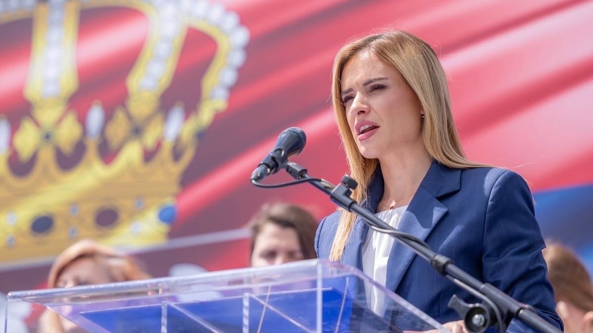 Đurđević Stamenkovski: Neka se 15. septembra srpska trobojka vijori svuda - jedna zastava, jedan narod
