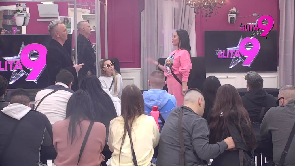 ONA NEMA ŠTA DA MI ZAMERI! Maja se ogradila od flerta sa Asminom, istakala da Staniji nije zabila NOŽ U LEĐA, pa se Durdžić obratio Dobrojevićevoj: AKO NASTAVI DA ME BLATI, MORAĆU...(VIDEO)