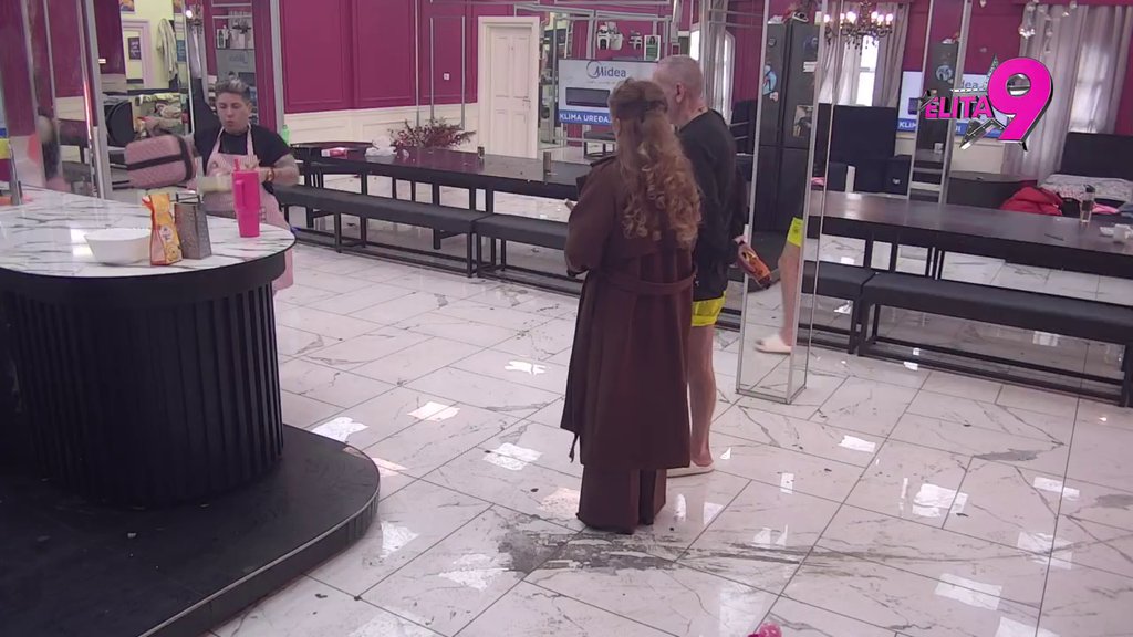 Okrenula list: Matora se pohvalila Goci Džehverović, otkrila da je rešila da posluša njen savet (VIDEO)