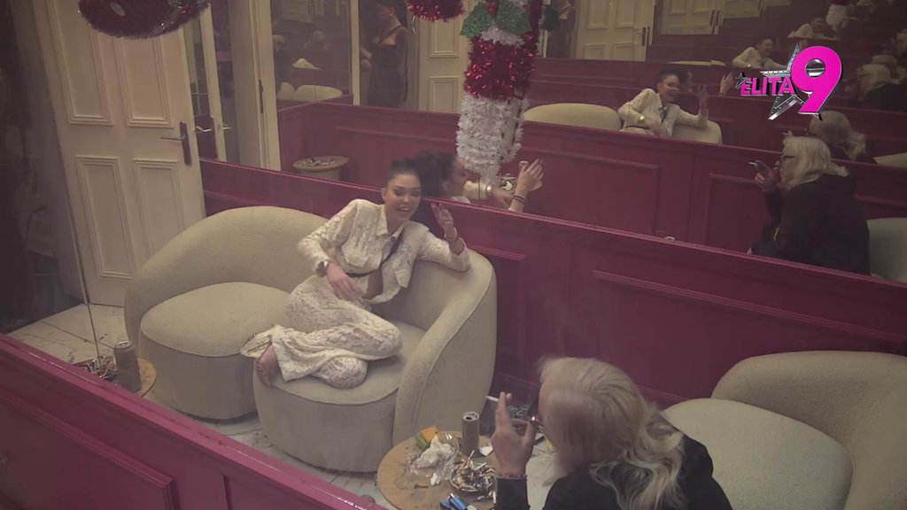 Šta si uradila... Zorica se uhvatila za glavu zbog Đukića i Maje, ali ipak priznala da su joj slatki! (VIDEO)