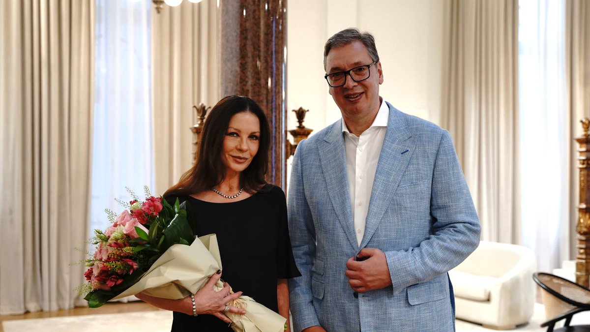 SVETSKE ZVEZDE SVE ČEŠĆI GOSTI BEOGRADA: Srbija gradi svoj imidž i kroz dolaske filmskih i sportskih legendi! Pogledajte koga je sve ugostila srpska prestonica!