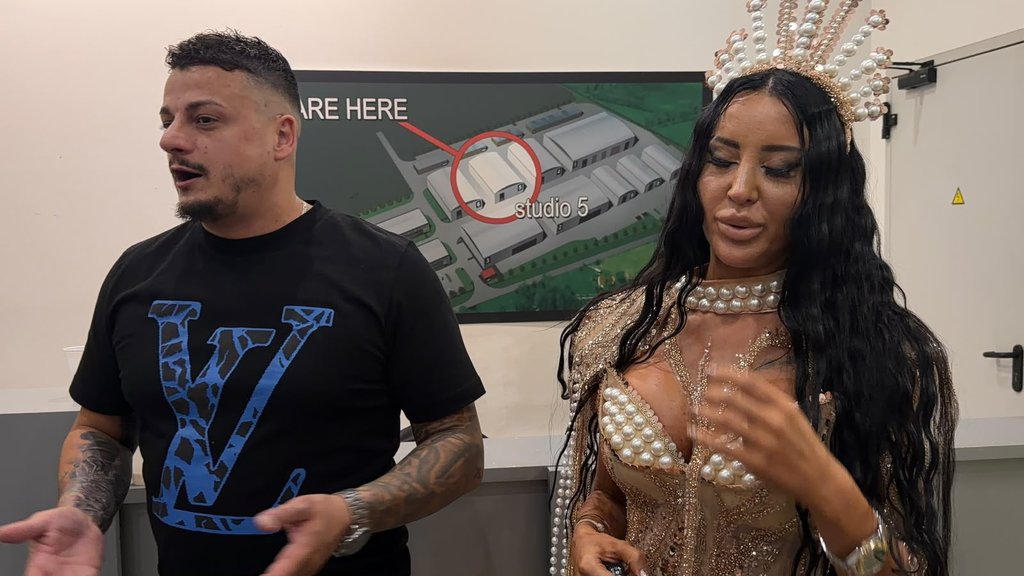 ZATRESLI ZIDOVE APARTMANA: Slađa i Terza imali VRELU AKCIJU pre ulaska u Elitu 10, Poršelina otkrila sve detalje (FOTO+VIDEO)