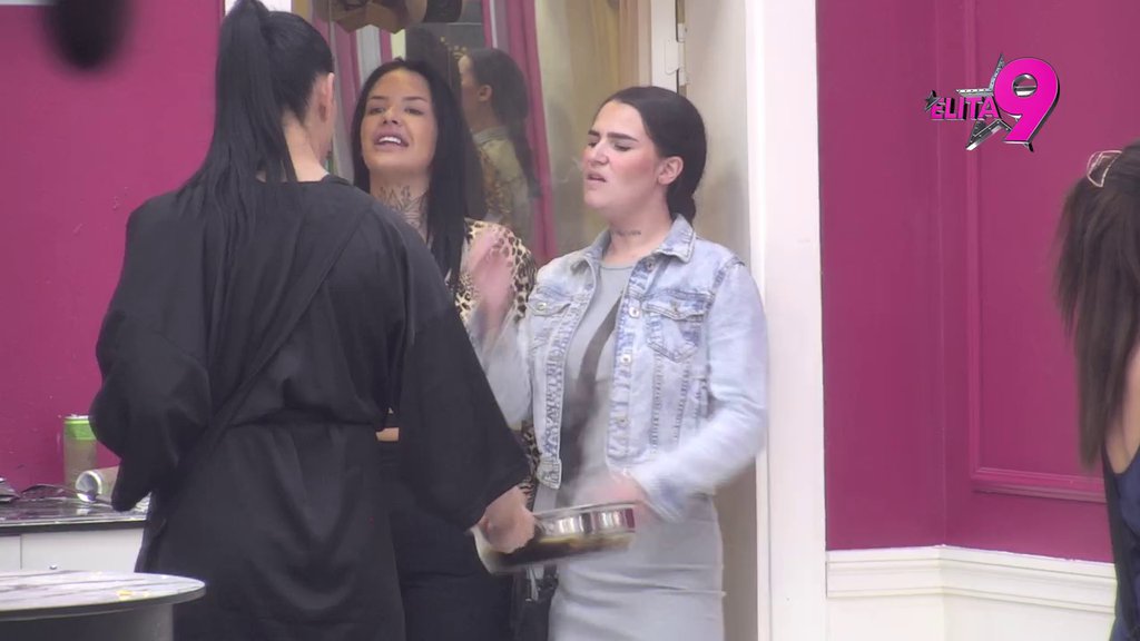 Pomerila sopstvene granice monstruoznosti: Sara Raičević izvređala Boginju kao nikad pre, haos na sve strane! (VIDEO)