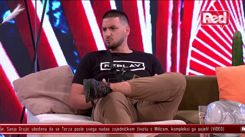 AKO JE VEĆ PRIČALA SVE O NJEMU, ONDA... Zola dao svoj sud o odnosu Aneli i Asmina, ubeđen u jednu stvar, pa pomenuo Minu Vrbaški