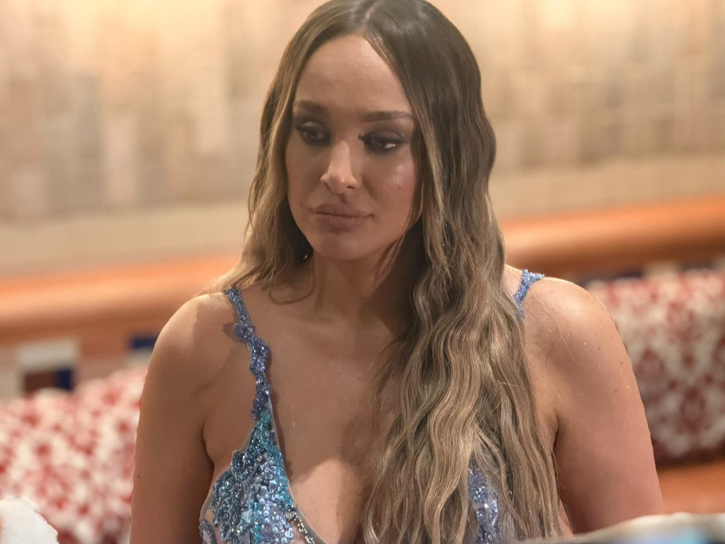 JA SVOJE ĆERKE NE GURAM U UDAJU I BRAKOVE! Anabela na Luninom rođendanu progovorila o ćerkama: Žao mi je što nisam više uživala u njihovom odrastanju...