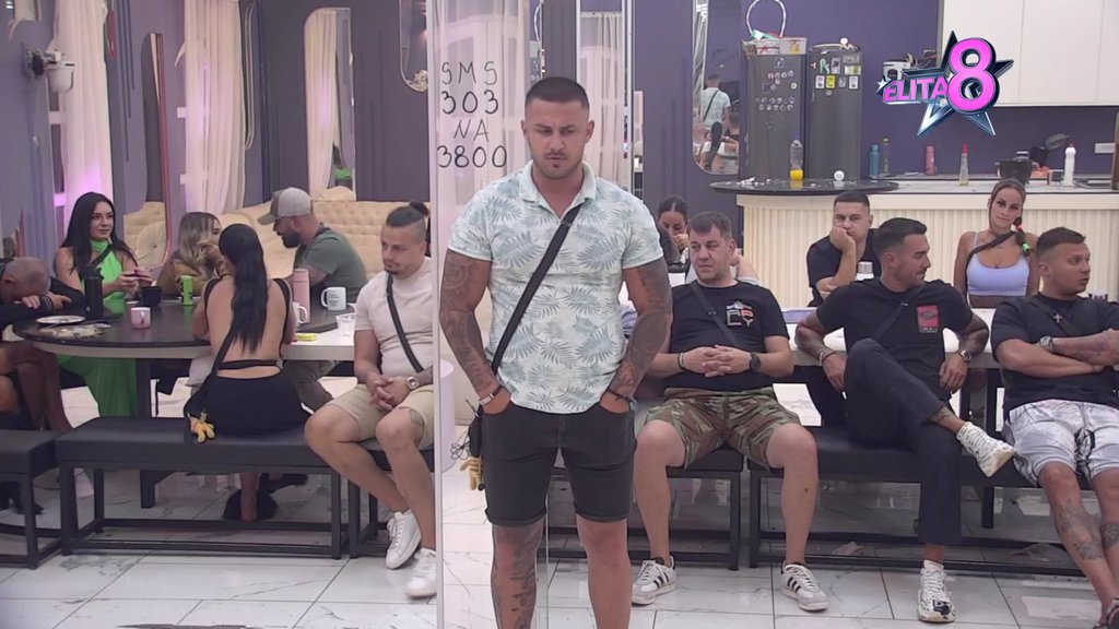 Neshvatljivo mi je da me pita koga više volim, nju ili majku: Stefanović šokiran Sanjinim ponašanjem, pa skinuo masku Grujićeve, u sve upletena Ena Čolić (VIDEO)