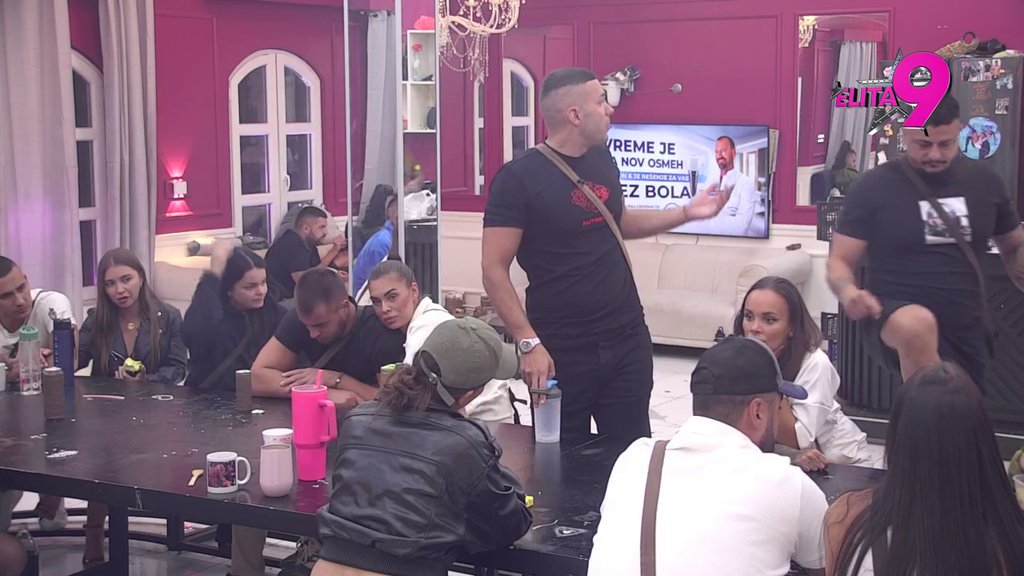 Anđelo hteo da smuva Enu Čolić? Matora se izletela, Dača javno obelodanio istinu! (VIDEO)