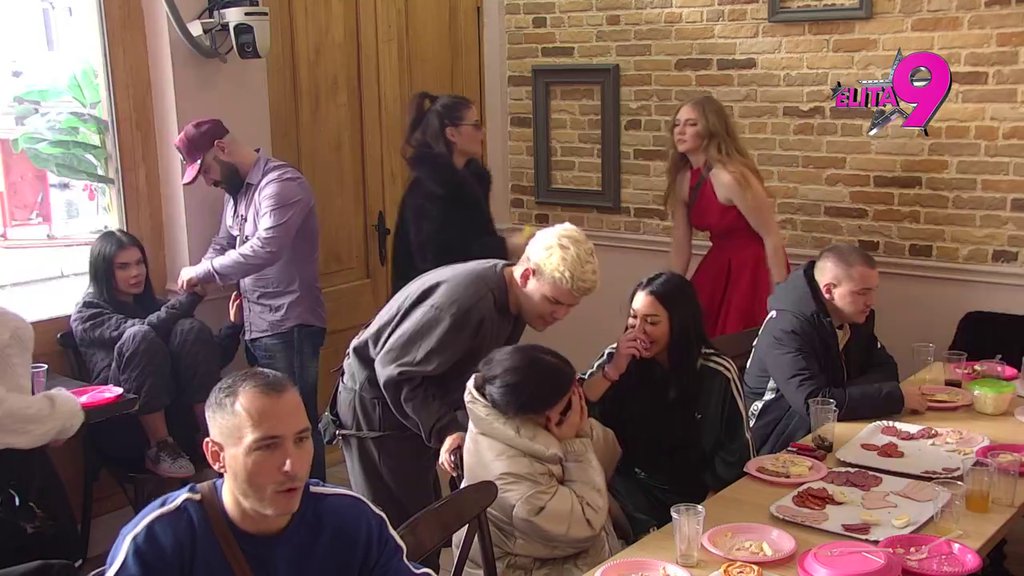 DRAMA BEZ KRAJA! Anita umislila da je Luka provocira, on se pravdao da nema ništa sa Sandrom Afrikom! (VIDEO)