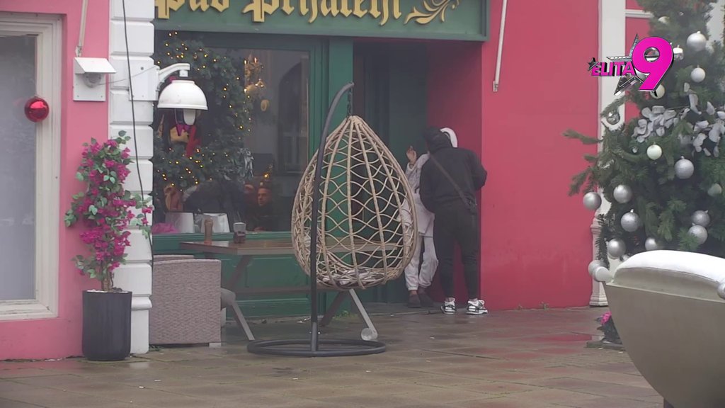 VODI RAČUNA O TERMINOLOGIJI, KAŽI DA SMO VODILI LJUBAV! Luka upozorio Anitu da pazi šta priča kad je učesnici prozivaju za DIVLJAČKE ODNOSE sa njim! (VIDEO)