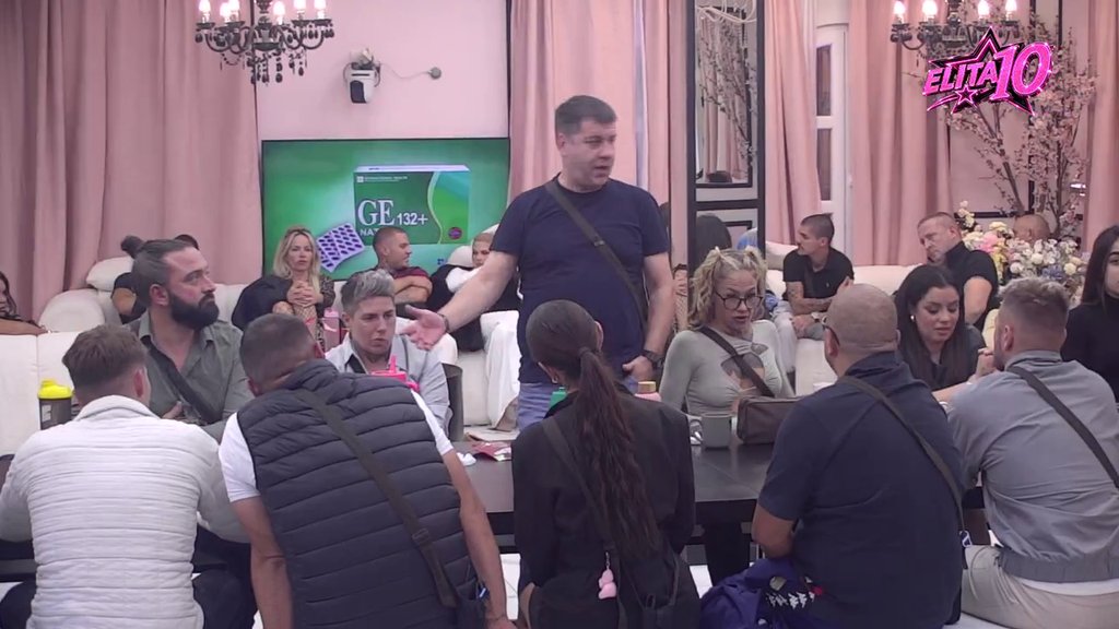Osvojio duplu krunu! On za sobom vuče crne oblake: Učesnici otkrili šta misle o učesnicima koji su se našli na anketi za najnegativniju osobu! (VIDEO)