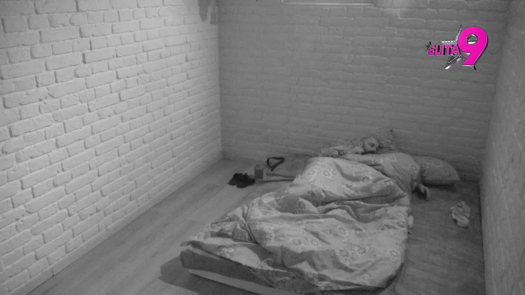 Raskid u najavi: Aneli priznala Luki da joj se zgadio i da nije mogla očima da ga gleda, on u totalnom šoku! (VIDEO)