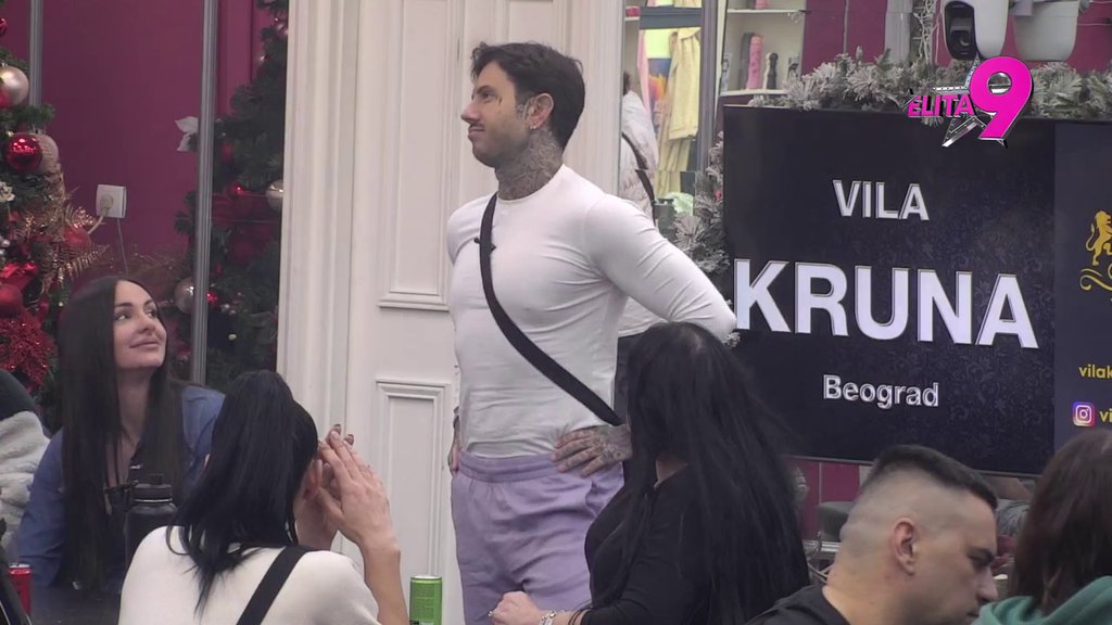 Kakav blam! Zorica ne zna gde živi Deda Mraz, ali zato zna Kačavendino devojačko prezime (VIDEO)