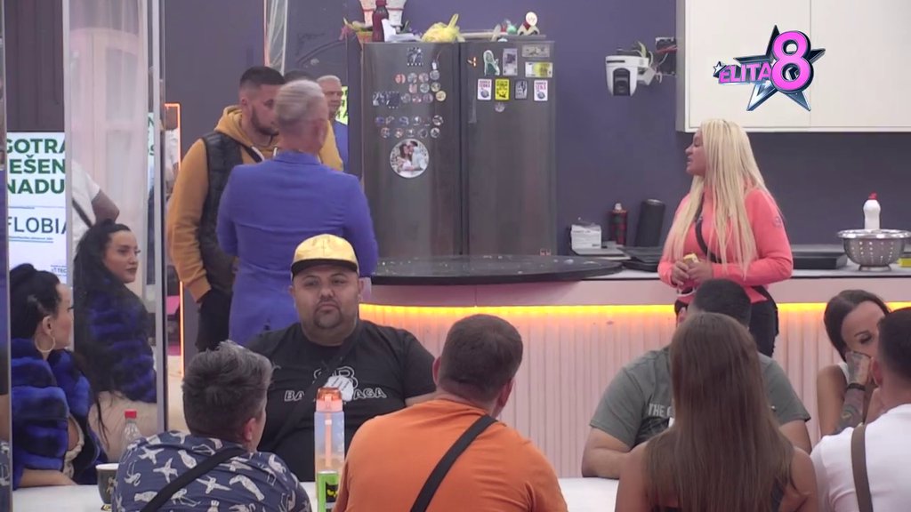 Ne piše im se dobro: Zola popio korpu, Matea ga žestoko isponižavala: Išao si go i bos i bez gaća! (VIDEO)