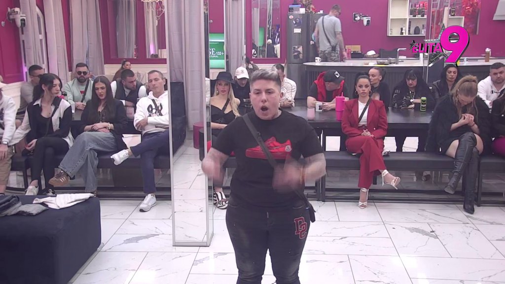 Nisam došla ovde da mi se neke džudže, koji ne brinu o svojima... Matora podivljala zbog Cimija i njegovih laži, progovorila o njemu i porodici: Je l' problem što nisam obijala trafike po kraju?! (VIDEO)