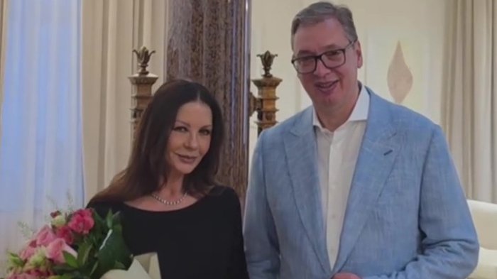 VUČIĆ UGOSTIO KETRIN ZITU-DŽOUNS! Predsednik Srbije se oglasio posle susreta sa slavnom holivudskom glumicom: Ako se po jutru dan poznaje... (VIDEO)