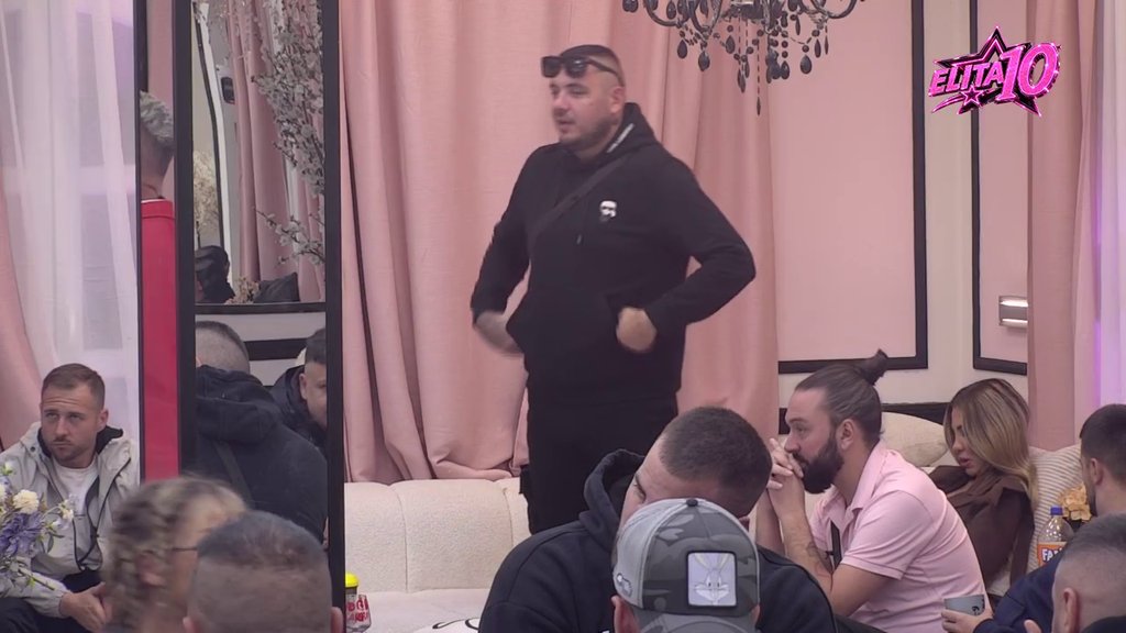 Tihi rat bivših prijatelja! Aneli otkrila da li je žudela za Carem pored Đukića, Janjuš progovorio o Filipu: Svi znaju kako... (VIDEO)