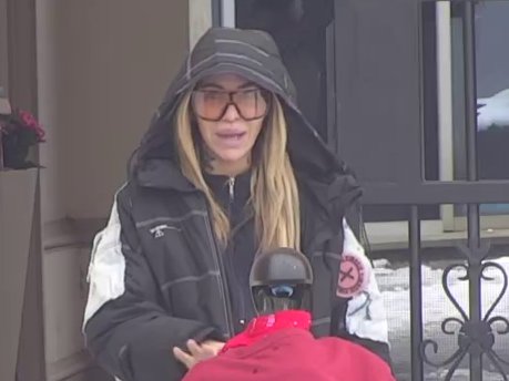 Dokazaću da svakog od njih trojice MOGU IMATI KAD GOD POŽELIM! Aneli rešila da okrene novi list, Asmina, Janjuša i Luku POČINJE DA VRTI OKO MALOG PRSTA! (VIDEO)