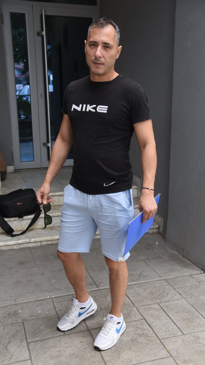 Peja potkačio brata Mikija izjavom da je on isti otac Hasan Dudić?! Pevač progovorio o RATU BRAĆE zbog Ene Čolić: Koga su zmije ujedale...