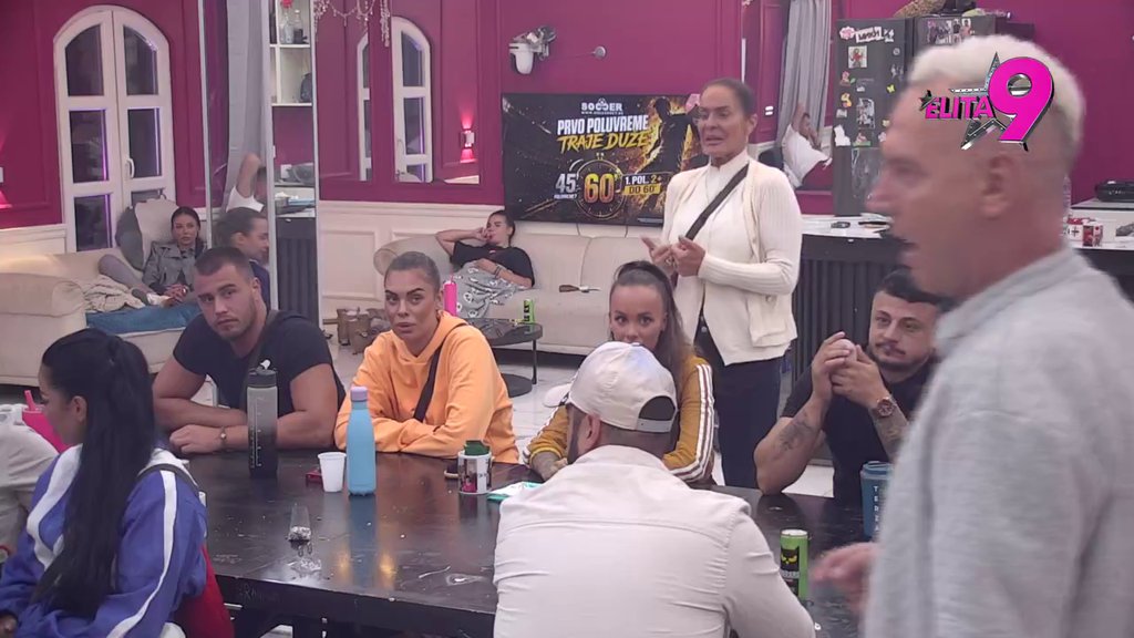 Razvezala jezik! Kačavenda demolirala Asmina i podsetila ga na sve što je govorio, on ZAPRETIO Takiju: Ona posle finala ide sa mnom (VIDEO)