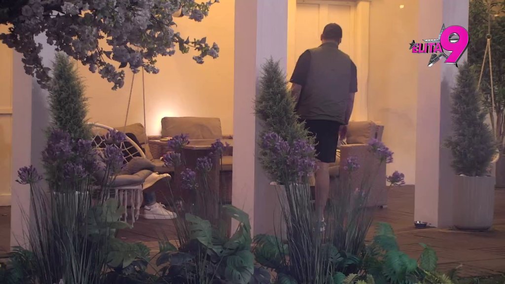 Ne grli me kao pre: Aneli se otvorila Terzi o problemima s Lukom odmah nakon ljubavnog klipa s Janjušem (VIDEO)