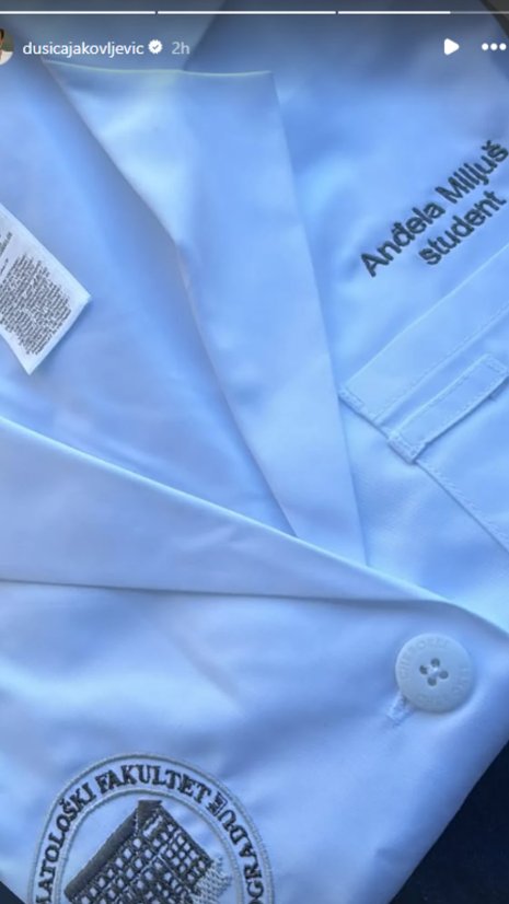 Puca od ponosa zbog ćerke doktorke! Dušica Jakovljević podelila radosne vesti, naslednica joj upisala težak fakultet, ne može da sakrije sreću!