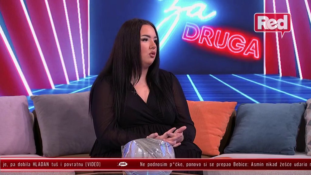 MNOGO GREŠAKA JE NAPRAVILA: Bivša drugarica Anje Todorović obelodanila razlog KRAHA PRIJATELJSTVA, pričalo se da su zaratile zbog momka, a sad je sve otkriveno! (VIDEO)