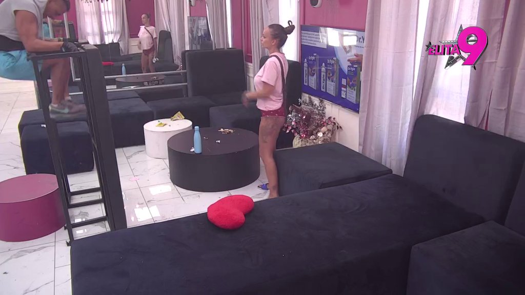 Topi se salo, nataložene masti! Teodora udarila nikad jači tempo Bebici, on kuka, ali ne odustaje! (VIDEO)