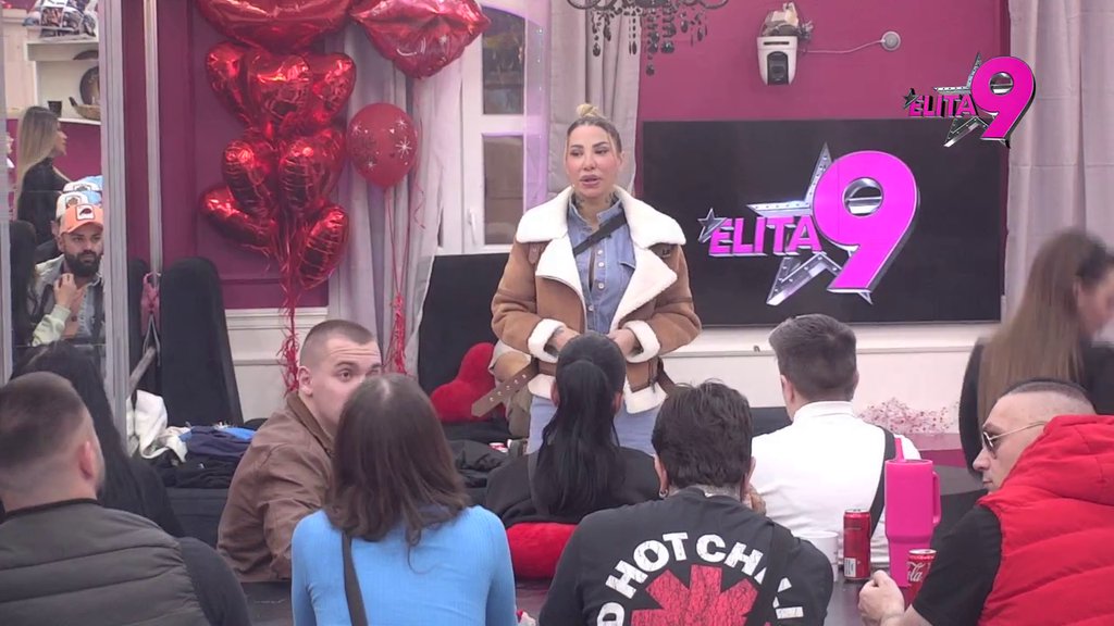 DVE LJUTE RIVALKE SE PONOVO UDRUŽILE: Aneli istakla da je Asmin dotakao samo dno ponašanjem, Maja ga nazvala BLAMOM NACIJE: NAKON STANIJE SI... (VIDEO)