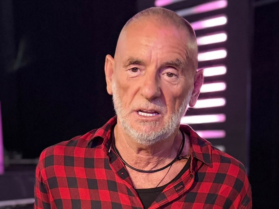 TA PRIČA ME VIŠE NE INSPIRIŠE: Lepi Mića reagovao na vest da su Anđela i Gastoz RASKINULI, pa otkrio zašto NIJE PODRŽAO Anelinu odluku da uđe u Elitu 10 (FOTO+VIDEO)