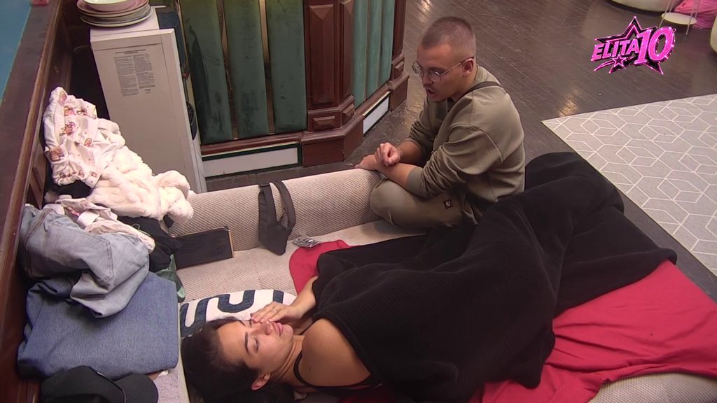 Aneli pokušava da dovede Cara do ludila: Doziva Anđela da dođe u Elitu, a u svemu joj pomaže Uroš Stanić! (VIDEO)