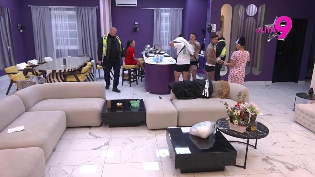 Anita će napraviti haos kad ovo sazna: Filip nakon vrele akcije s njom pobegao kod Maje u Odabrane! (VIDEO)