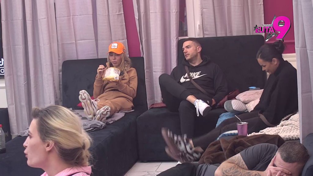 Bio bi i sa Sunčicom da dobiješ poklone! Uroš sastavio Anđela, Anitu i Aneli SA CRNOM ZEMLJOM, nema nameru više da im ide niz dlaku! (VIDEO)