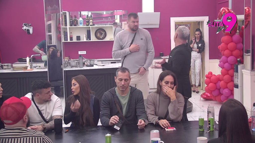 DRAMA! Anita zbog Luke odjavila najbolju drugaricu Tamaru, uputila joj brutalnu poruku: Od ovog trenutka... (VIDEO)