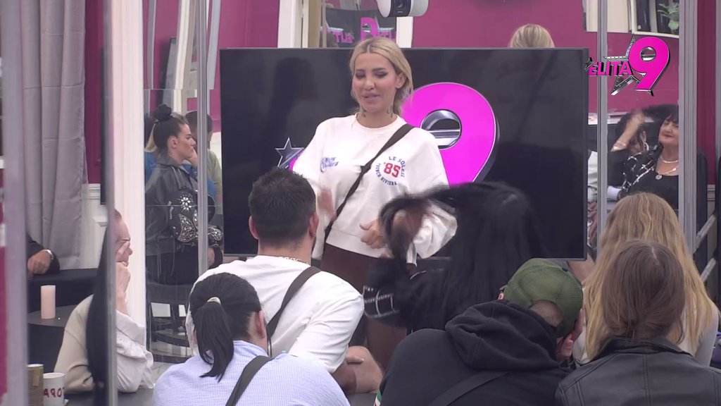 Skandal za stolom! Milosava ne zna kod kog će pre, Jovan kralj bakra pred odustajanjem: Nju Asmin udari po du*etu, ona cveta! (VIDEO)