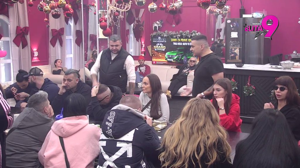 Bolje Maja meni da polupa jaja o glavu, nego Filip o D*PE TVOJE DEVOJKE! Žestoki rat Asmina i Bebice, poniženjima nikad kraja! (VIDEO)