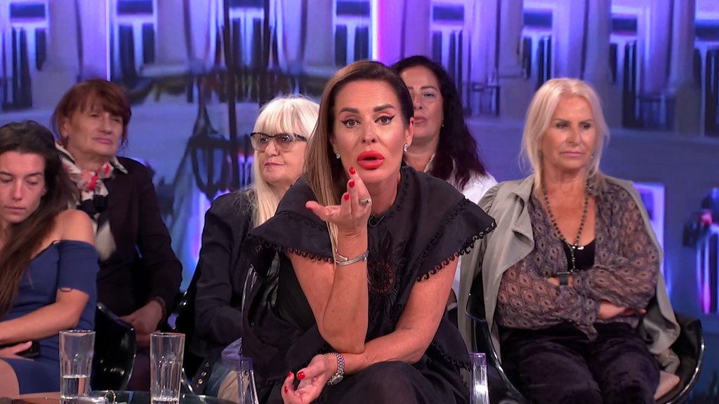 GDE JE PEČAT? Kačavenda saterana u ćošak, poziva Asmina da joj pomogne u ratu sa Aneli! (VIDEO)