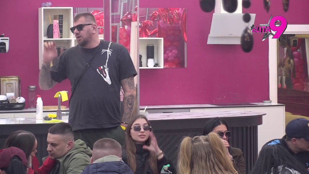 Idemo na Adu Bojanu! Janjuš uputio OTVORENU PONUDU ovoj učesnici, sa njim bi ušao u vezu! (VIDEO)