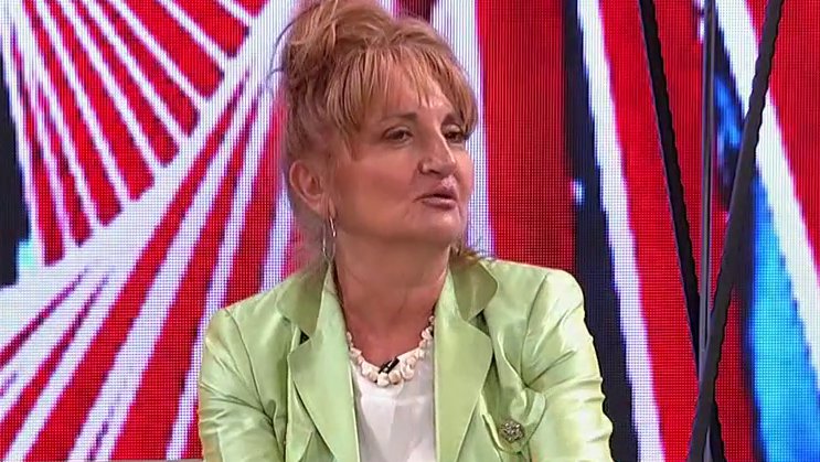 Lepo se folira i glumi: Mama Džehva ne štedi Anđela Rankovića, napljuvala ga kao nikada