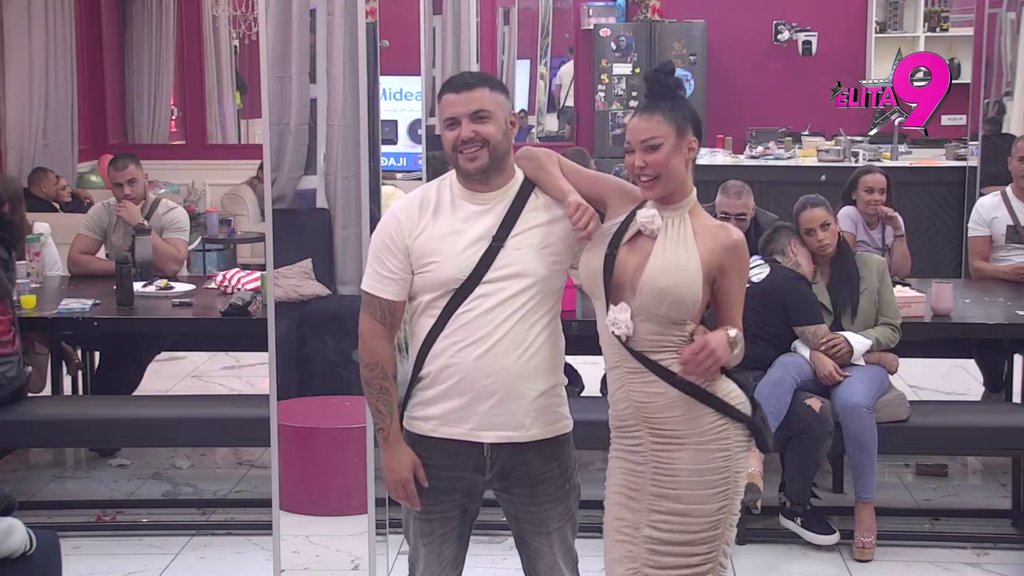 DOTAKAO DNO! Asmin pokazao da je nula od muškarca, iz nemoći bacio novac Staniji u lice, pa udario na Cara (VIDEO)