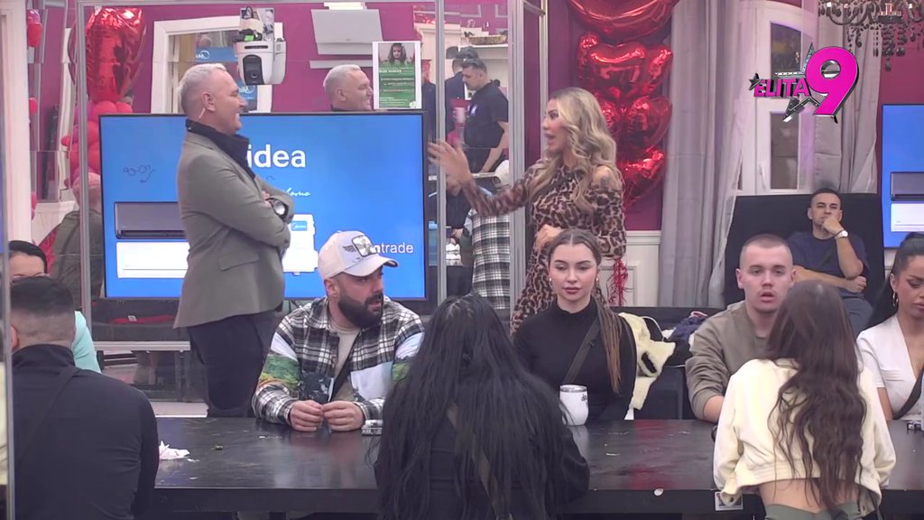 Udruženim snagama zgazili cimere: Anđelo i Aneli zagrmeli u duetu, pa brutalno zaratili sa Urošem Stanićem! (VIDEO)