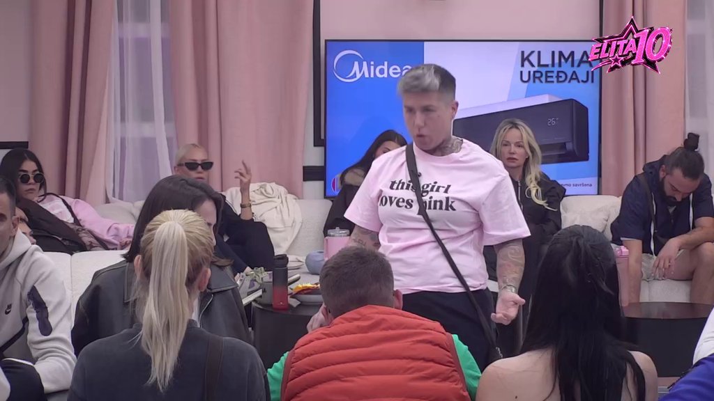 Mateja na meti osuda: Matora zgrožena njegovim ponašanjem, bez dlake na jeziku mu sve sasula u lice! (VIDEO)