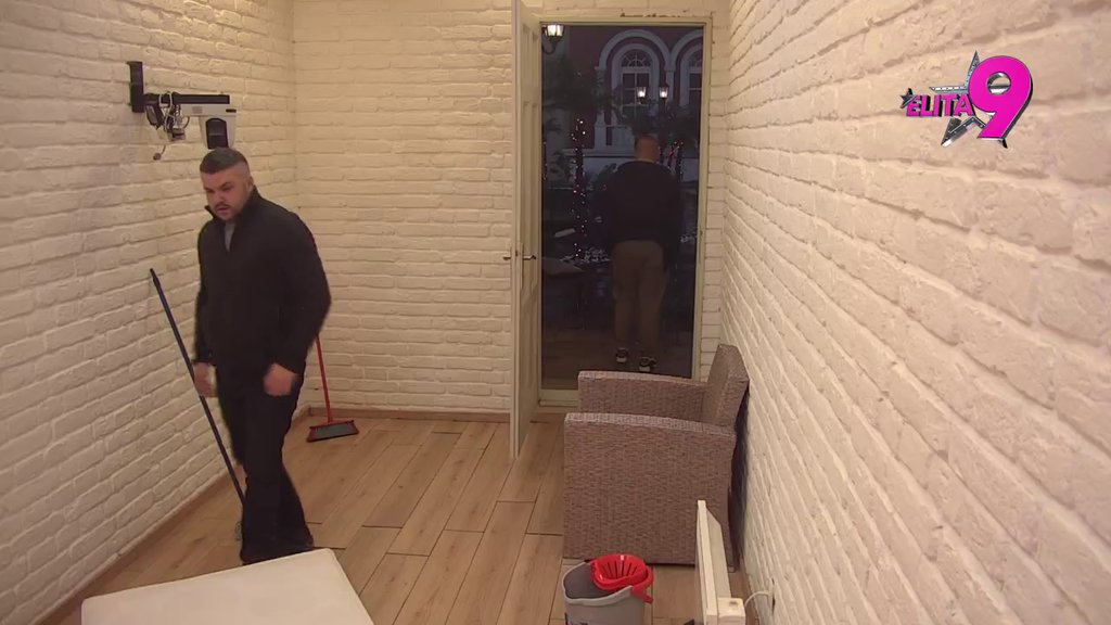 Stanija je kočila: Alibaba se setio svih detalja muvanja sa Anitom i ljubomornih scena koje mu je pravila! (VIDEO)