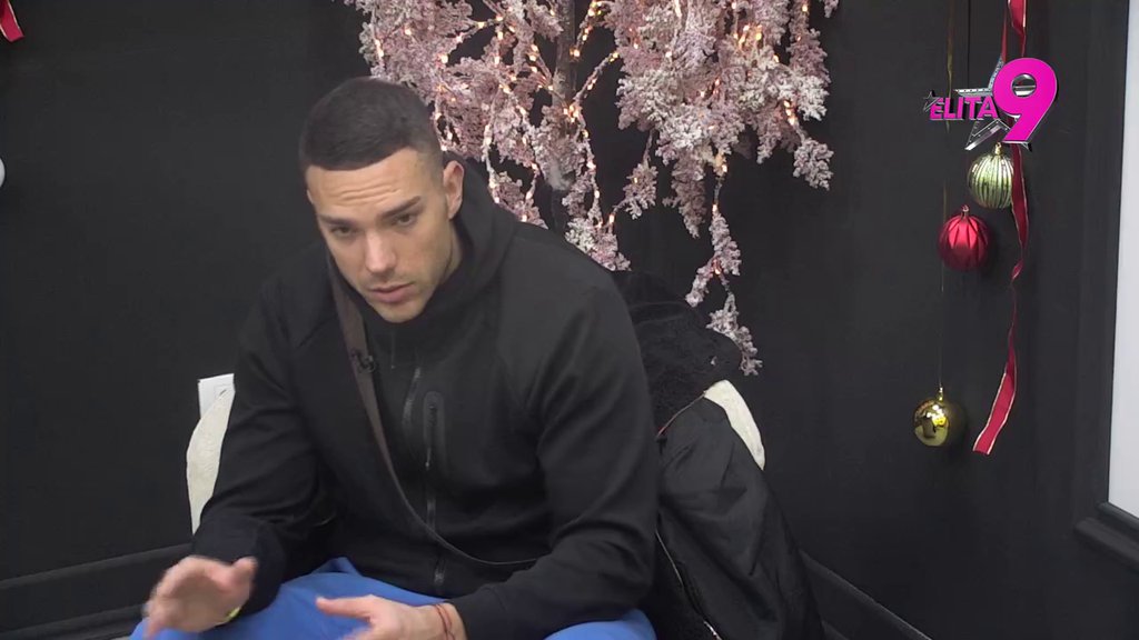 Raskalašno se ponaša, kajem se za svaku sekundu posvećenu njoj: Anđelo demolirao Anitu i njeno ophođenje, ne krije razočaranje u Minu Vrbaški: Kraj do kraja života (VIDEO)