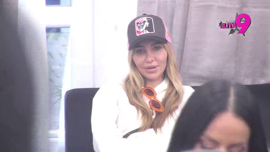 Saterala ih u ćošak jednim potezom: Anita stala na put Anelinim lažima, pa progovorila o Dragani i OVOM muškarcu! Matora menja boje (VIDEO)