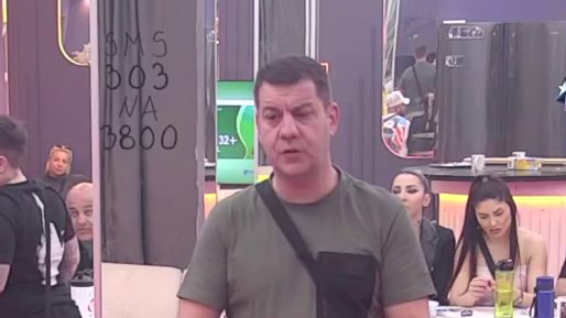 Krenula je da guta Gastozova sr*nja: Ivan ponovo osuo rafal uvreda po Anđeli, ona se ne zaustavlja! (VIDEO)