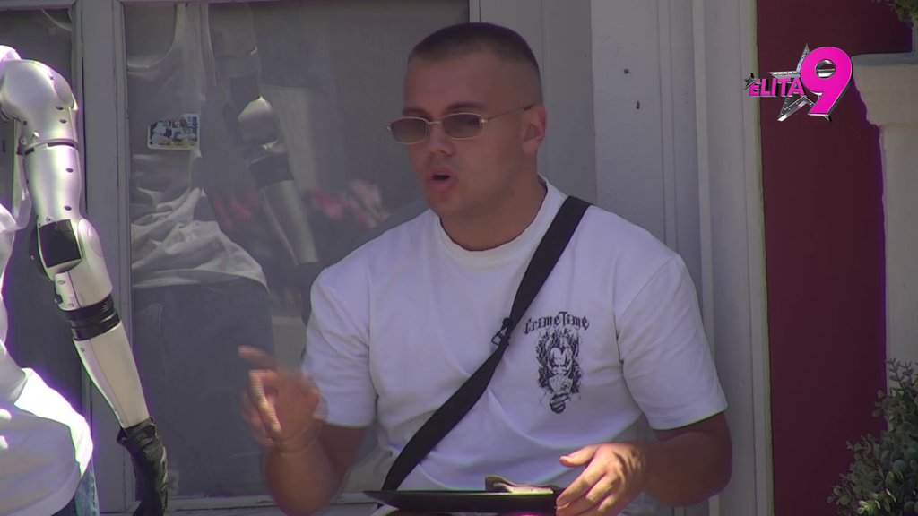 Odlepila je za njim, ali je povređuje: Dača obelodanio sve Aneline tajne, više ne želi da čuje za Đukića! (VIDEO)