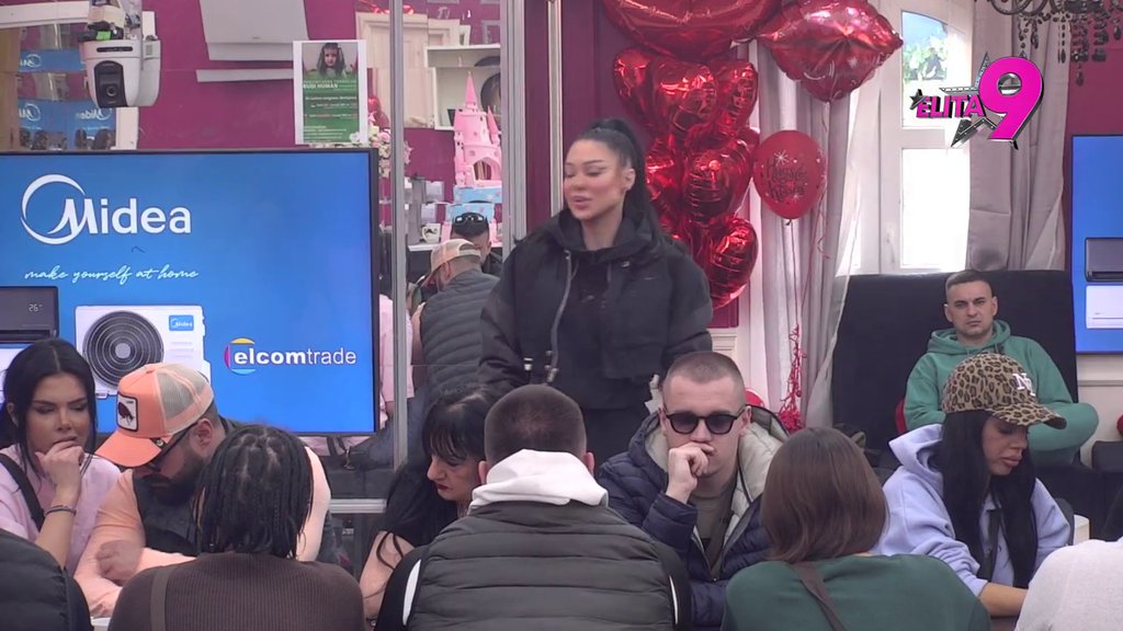 Preči joj Lemur od ćerke: Alibaba dočekao Aneli na zicer, pred svima je zakucao za dno na Norin rođendan! (VIDEO)