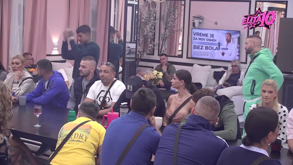 Noru je stavila na drugo mesto: Uroš i Dača žestoko iskritikovali Aneli i Đukića, on smatra da Ahmićeva glumi žrtvu! (VIDEO)
