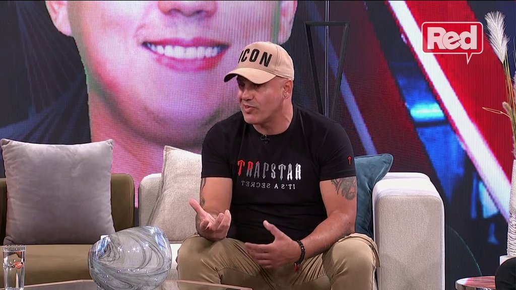 JESU ZALJUBLJENI, ALI SU PREVRŠILI SVAKU MERU: Baki B3 detaljno izanalizirao odnos Peje i Ene, pa opleo po Čolićevoj i njenom ponašanju! (VIDEO)